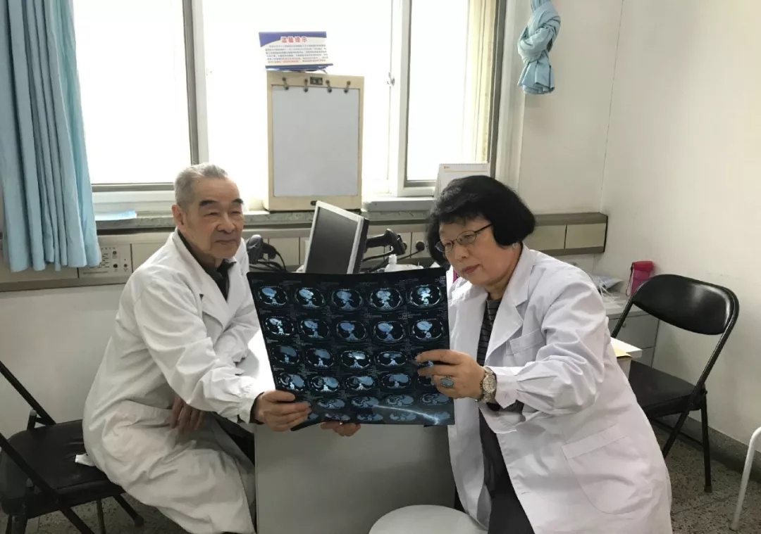 京豫多学科会诊专家简介丨首都医科大学宣武医院—李小霞主任医师/教授/博士(硕士)生导师简介 京豫多学科会诊专家简介丨首都医科大学宣武医院—李小霞主任医师/教授/博士(硕士)生导师简介